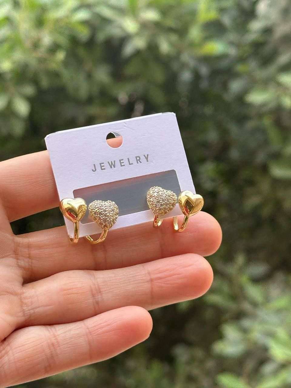 Delicate earrings